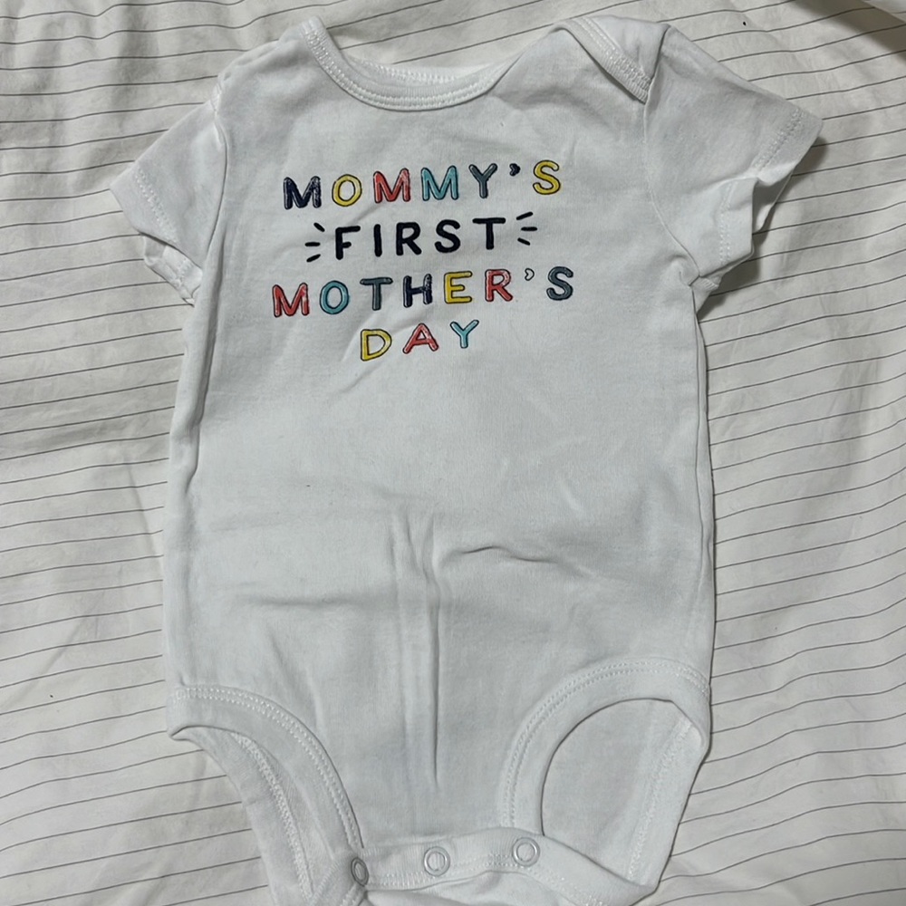 Carters Mommy’s First Mother’s Day onesie 6 months